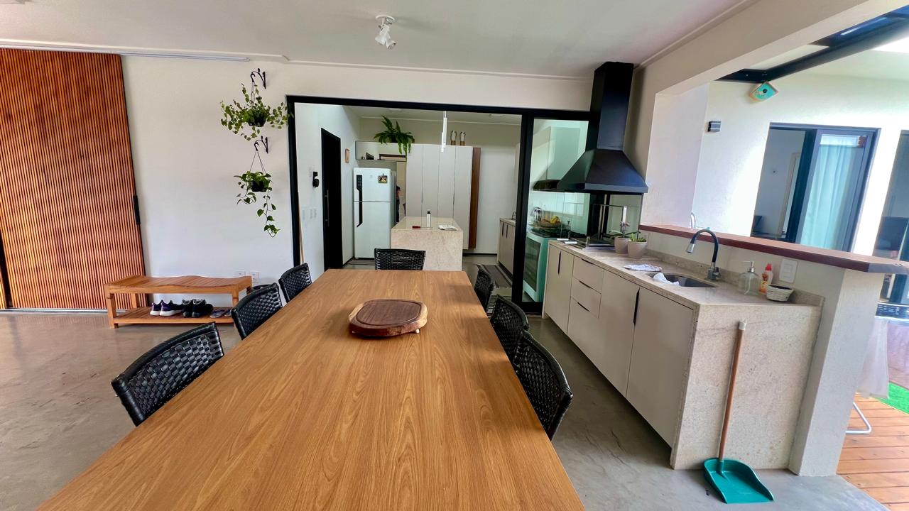 Casa com 3 dormitórios à venda, 140m² por R$ 850.000 – Condomínio Tropicalia Garden – Boituva/SP