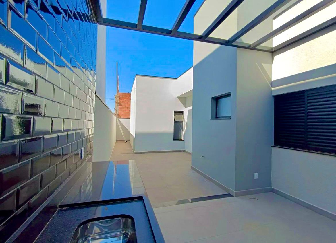 Casa com 3 suítes à venda, 127m² por R$ 799.000 - Reserva dos Ipês - Boituva/SP