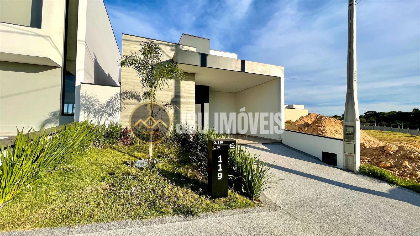 Casa com 3 suítes à venda, 127m² por R$ 799.000 - Reserva dos Ipês - Boituva/SP
