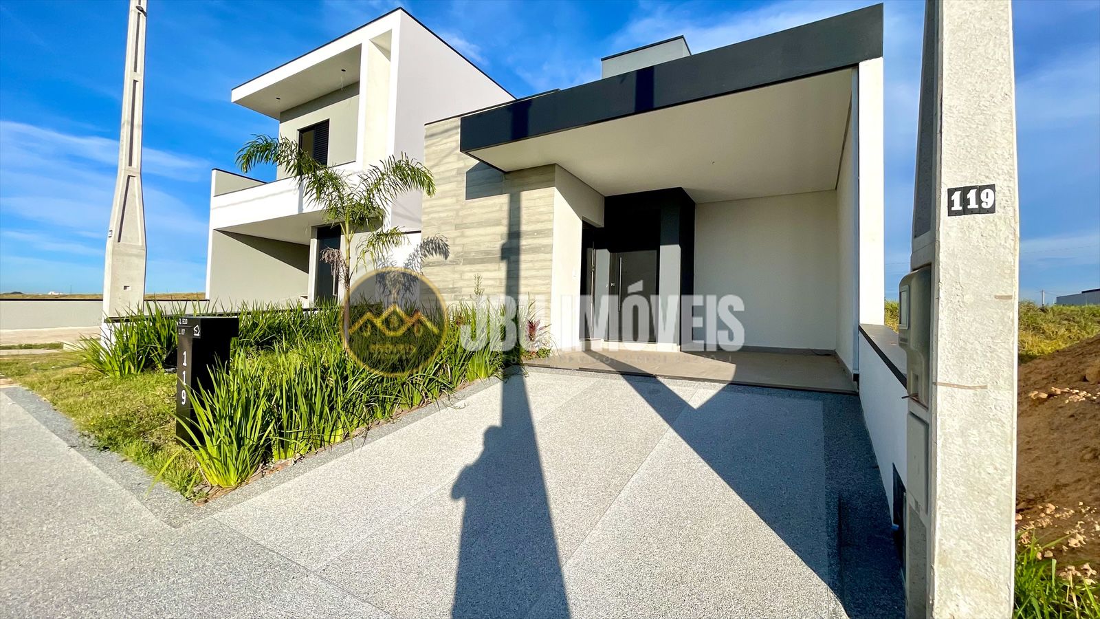 Casa com 3 suítes à venda, 127m² por R$ 799.000 - Reserva dos Ipês - Boituva/SP