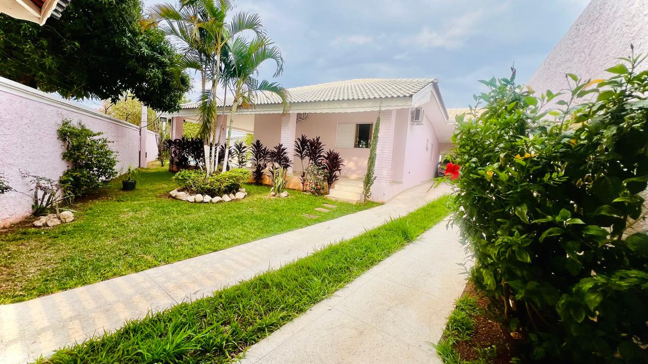 Chácara com 3 dormitórios à venda, 290,72m² por R$ 1.150.000 - Boituva/SP