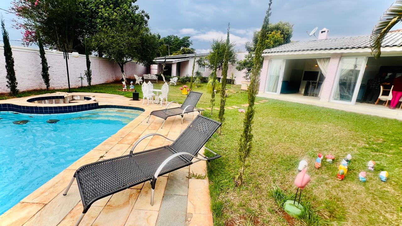 Chácara com 3 dormitórios à venda, 290,72m² por R$ 1.150.000 - Boituva/SP