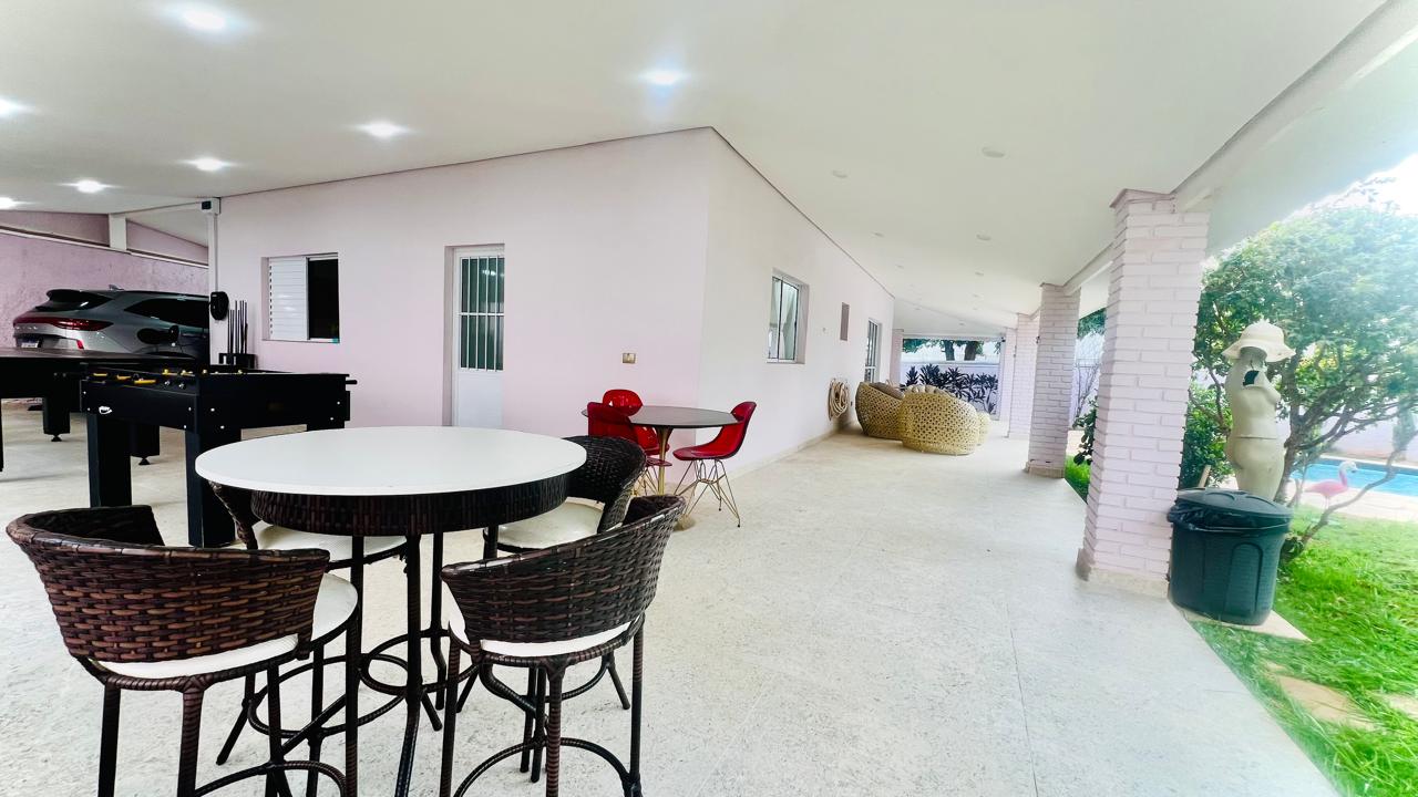 Chácara com 3 dormitórios à venda, 290,72m² por R$ 1.150.000 - Boituva/SP