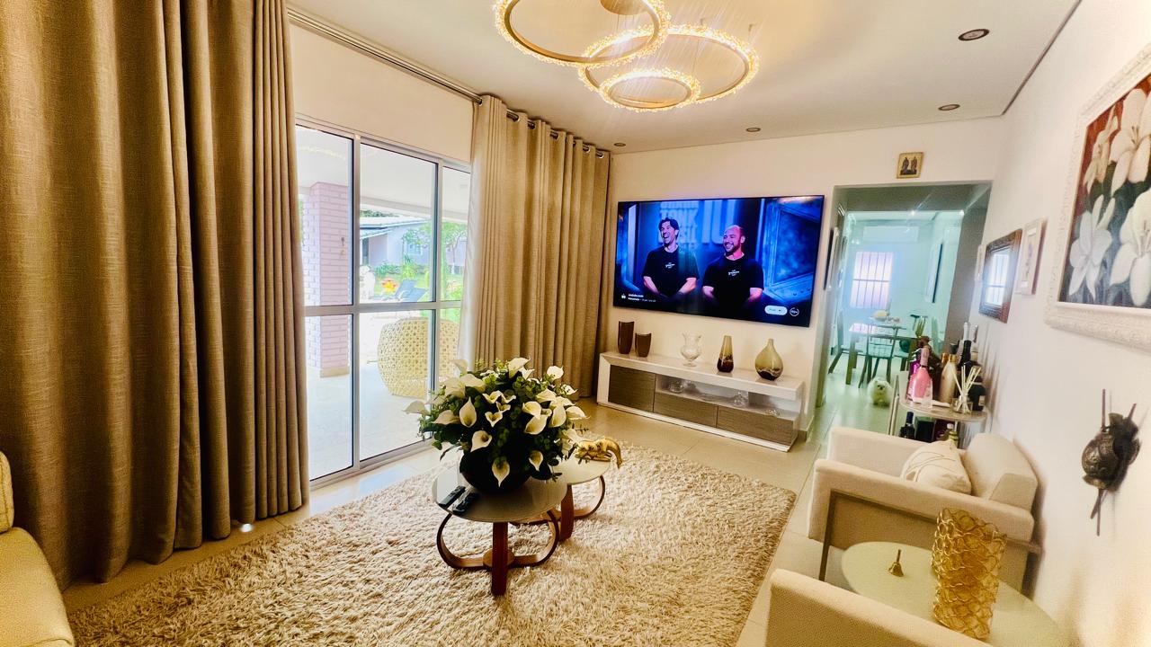 Chácara com 3 dormitórios à venda, 290,72m² por R$ 1.150.000 - Boituva/SP