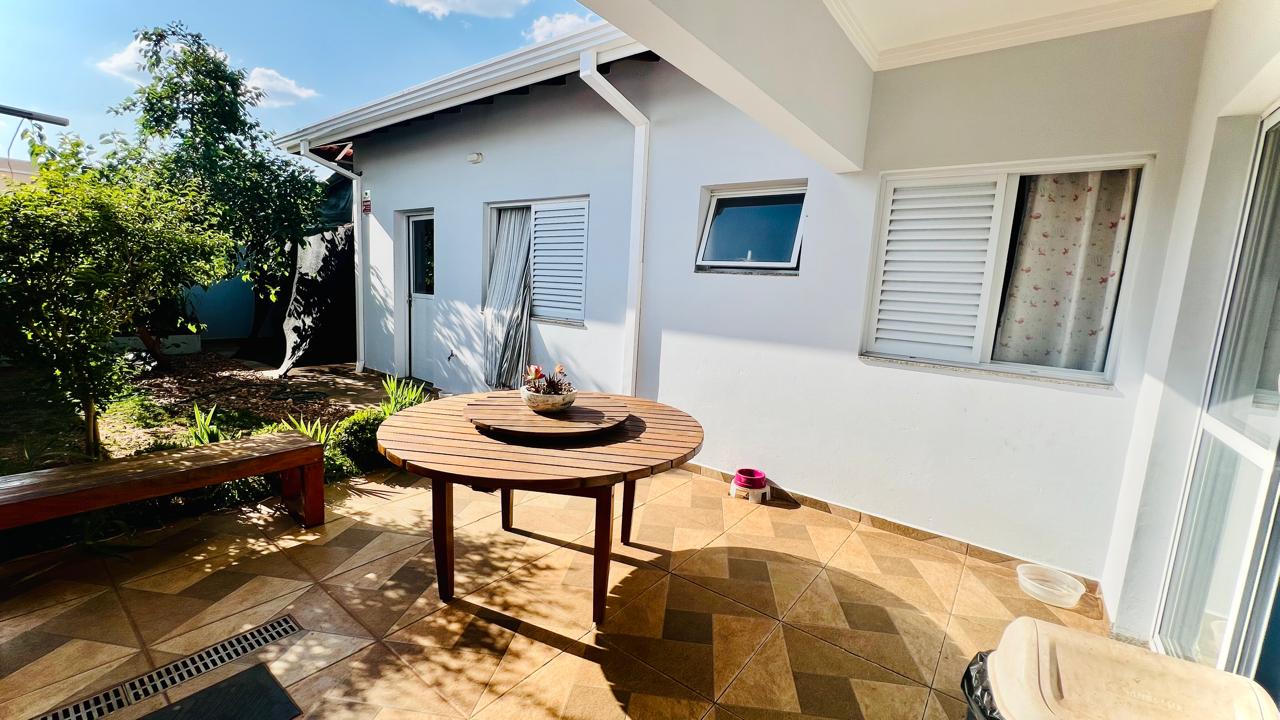 Casa com 3 dormitórios à venda, 80m² por R$ 650.000 - Portal Ville Jardins - Boituva/SP