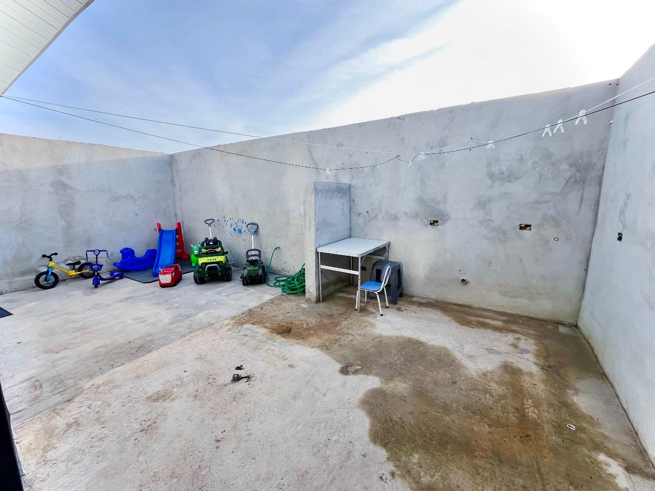 Casa com 2 dormitórios à venda, 44,80m² por R$ 230.000 - Condomínio Alea - Iperó/SP