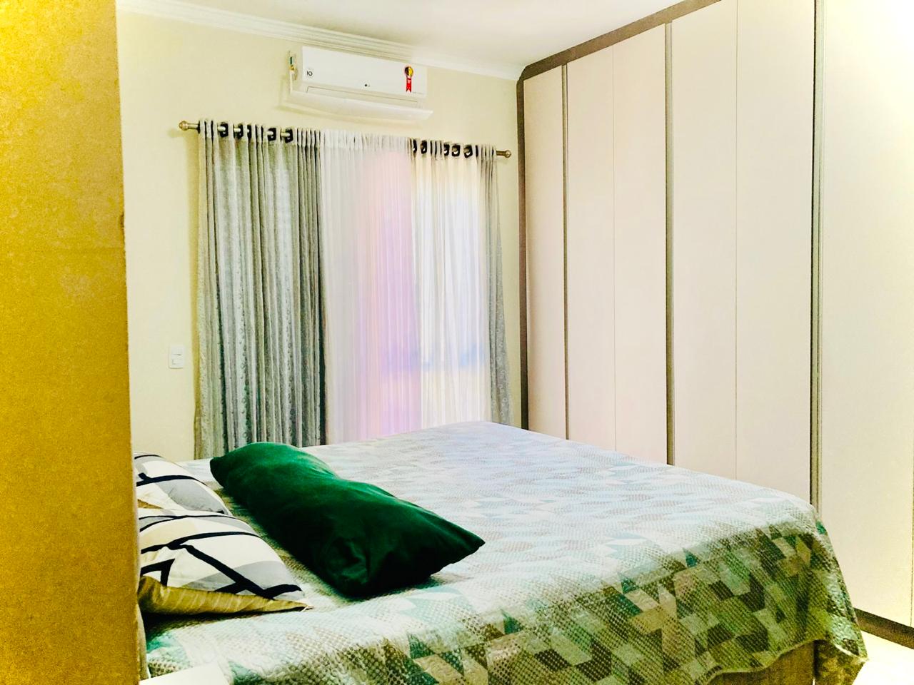 Casa com 3 dormitórios à venda, 150,60m² por R$ 990.000 - Condomínio Vivendas do Parque - Boituva/SP