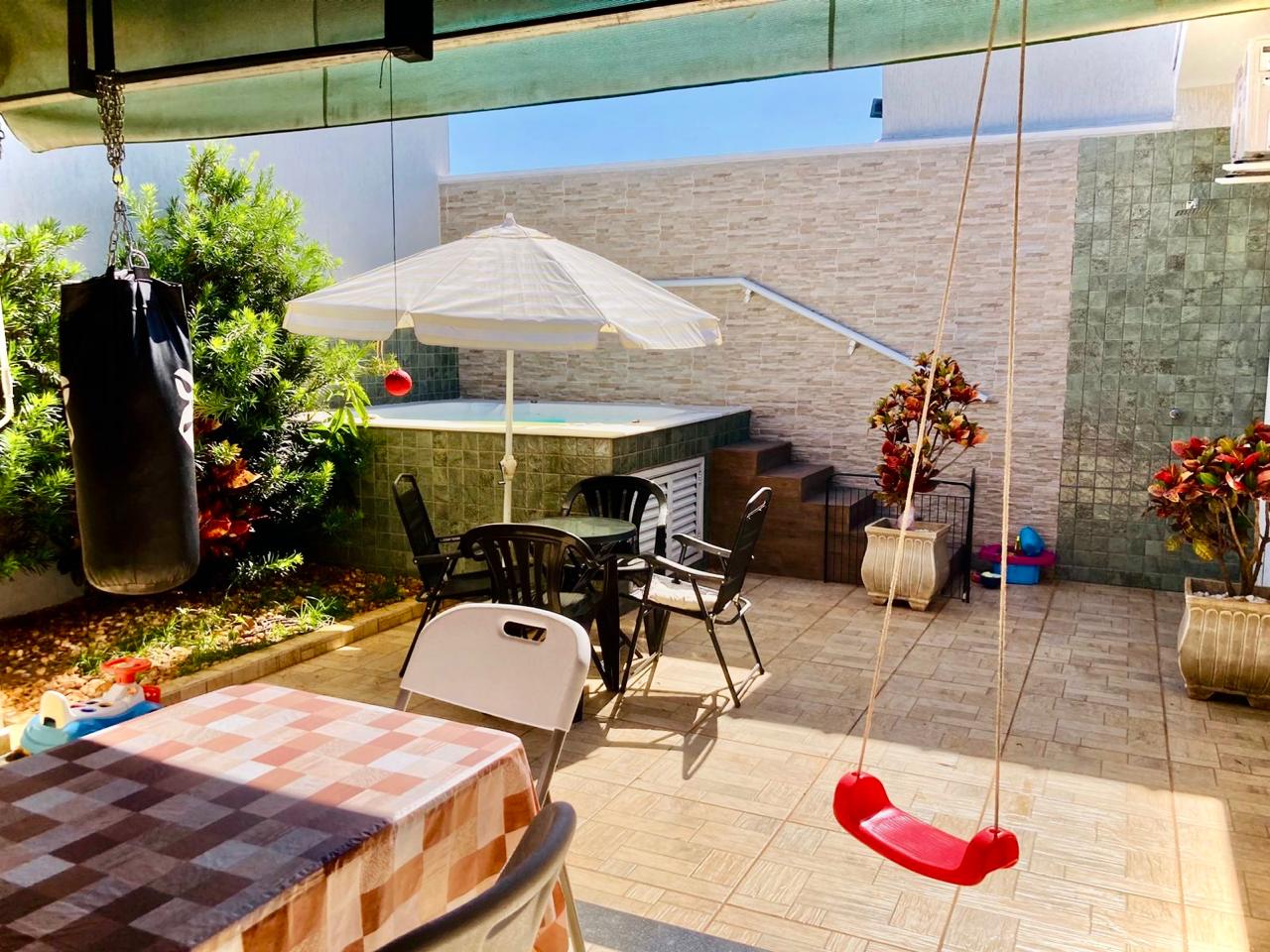 Casa com 3 dormitórios à venda, 150,60m² por R$ 990.000 - Condomínio Vivendas do Parque - Boituva/SP