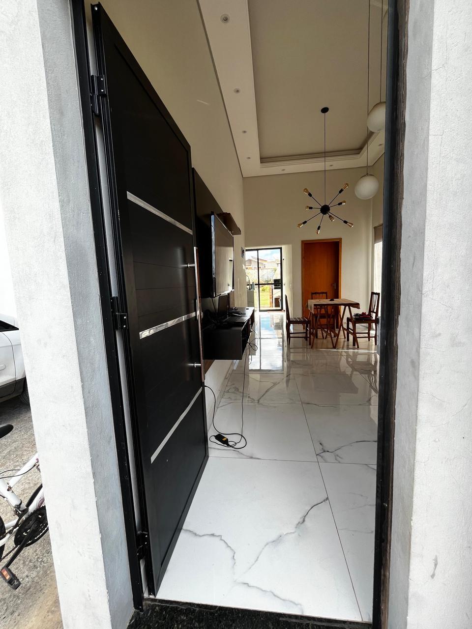 Chácara térrea com 3 suítes à venda, 106m² por R$ 650.000 — Condomínio Ecopark — Tatuí/SP