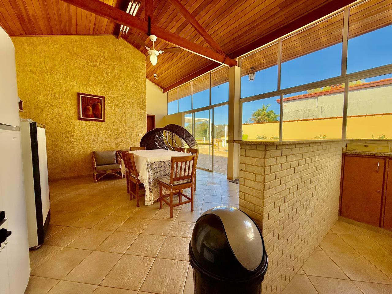 Chácara com 5 dormitórios à venda, 340 m² por R$ 1.500.000,00 – Condomínio Vitassay – Boituva/SP