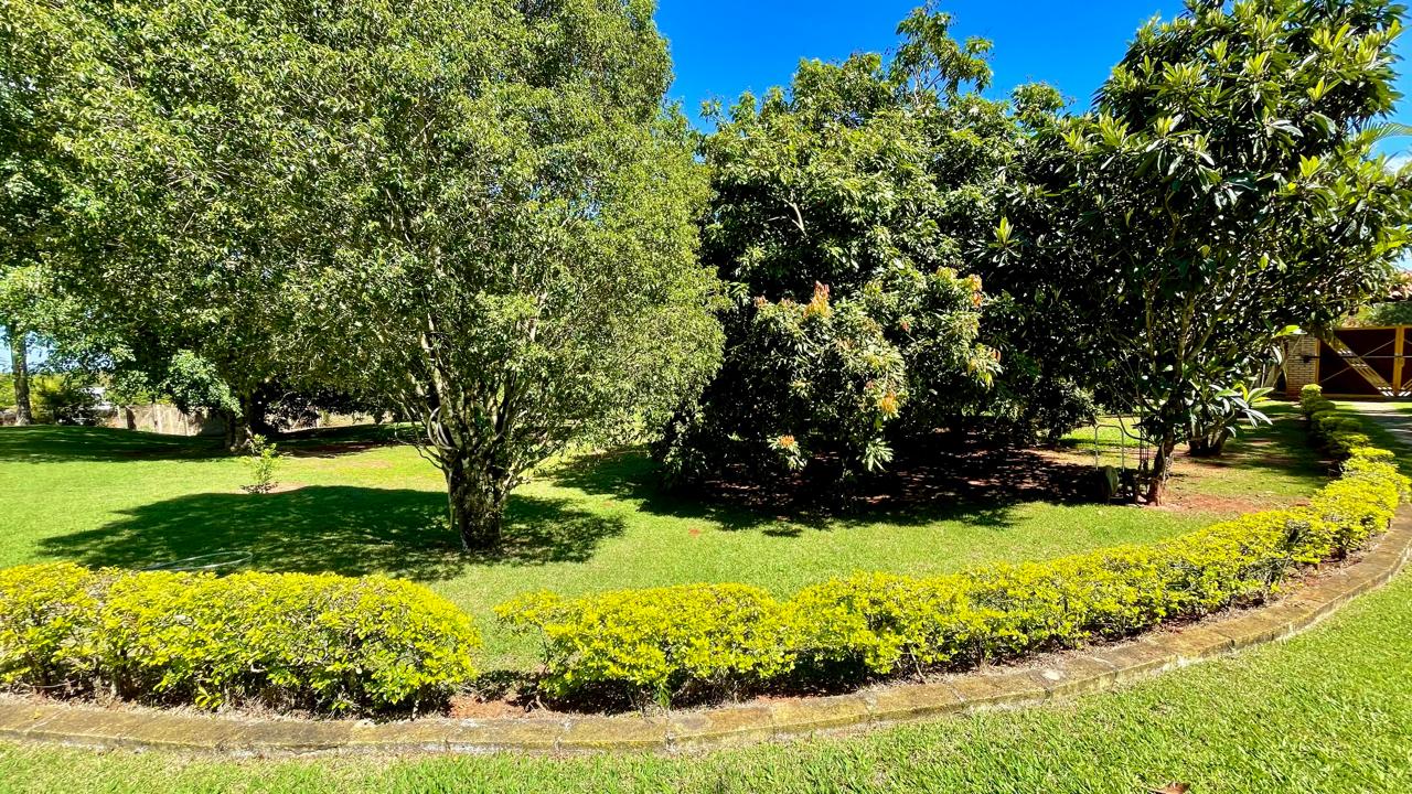 Chácara com 3 suítes à venda, 450m² por R$ 2.800.000 – Condomínio Vitassay – Boituva/SP