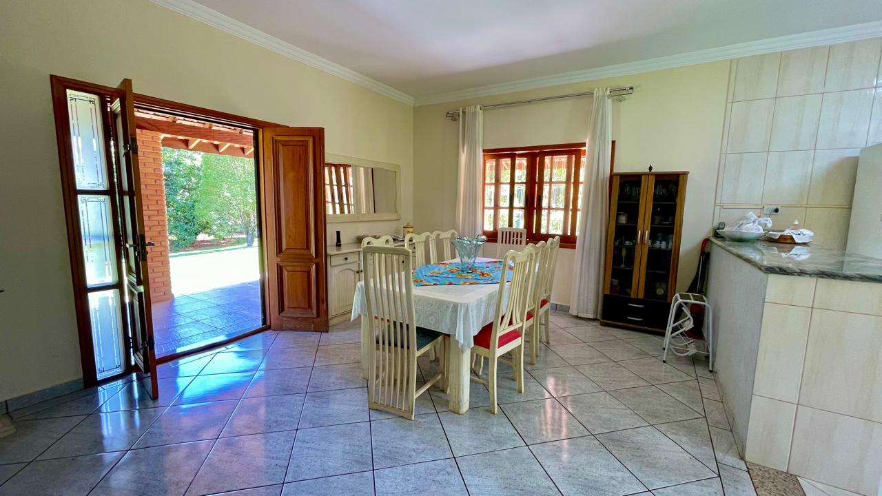 Chácara com 3 suítes à venda, 450m² por R$ 2.800.000 – Condomínio Vitassay – Boituva/SP