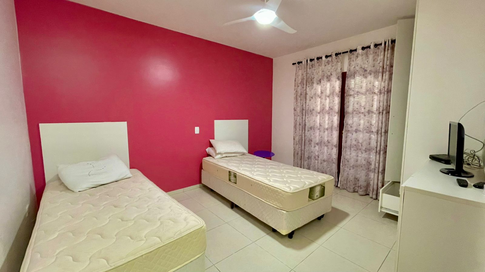 Chácara com 3 dormitórios à venda, 350m² por R$ 1.850.000 - Condomínio Vitassay - Boituva/SP