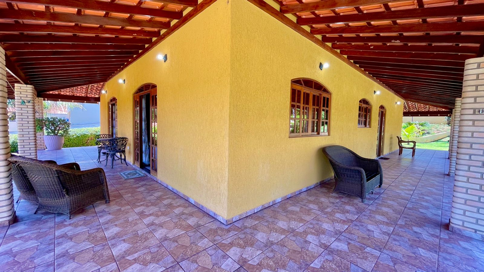 Chácara com 3 dormitórios à venda, 350m² por R$ 1.850.000 - Condomínio Vitassay - Boituva/SP