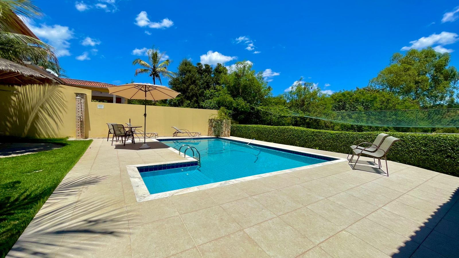 Chácara com 3 dormitórios à venda, 350m² por R$ 1.850.000 - Condomínio Vitassay - Boituva/SP