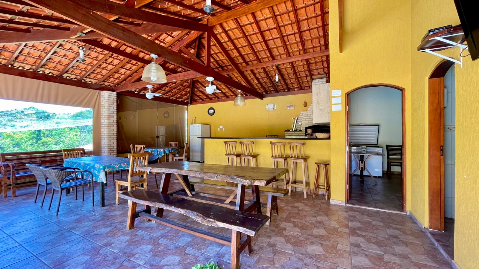 Chácara com 3 dormitórios à venda, 350m² por R$ 1.850.000 - Condomínio Vitassay - Boituva/SP