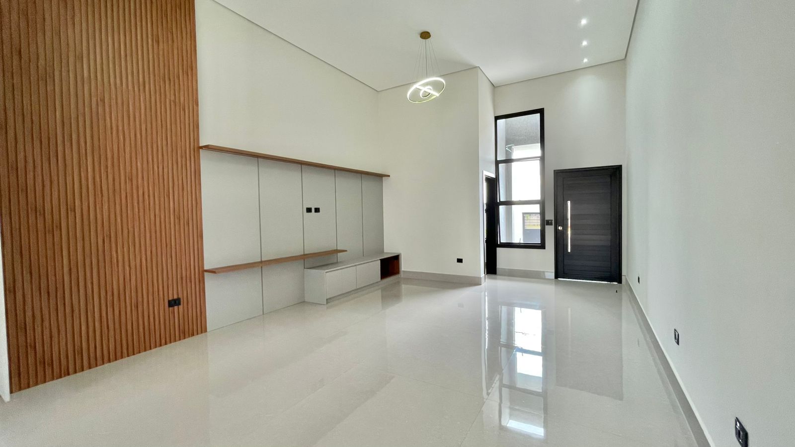 Casa com 3 dormitórios à venda, 165m² por R$ 930.000 – Portal Ville Jardins – Boituva/SP