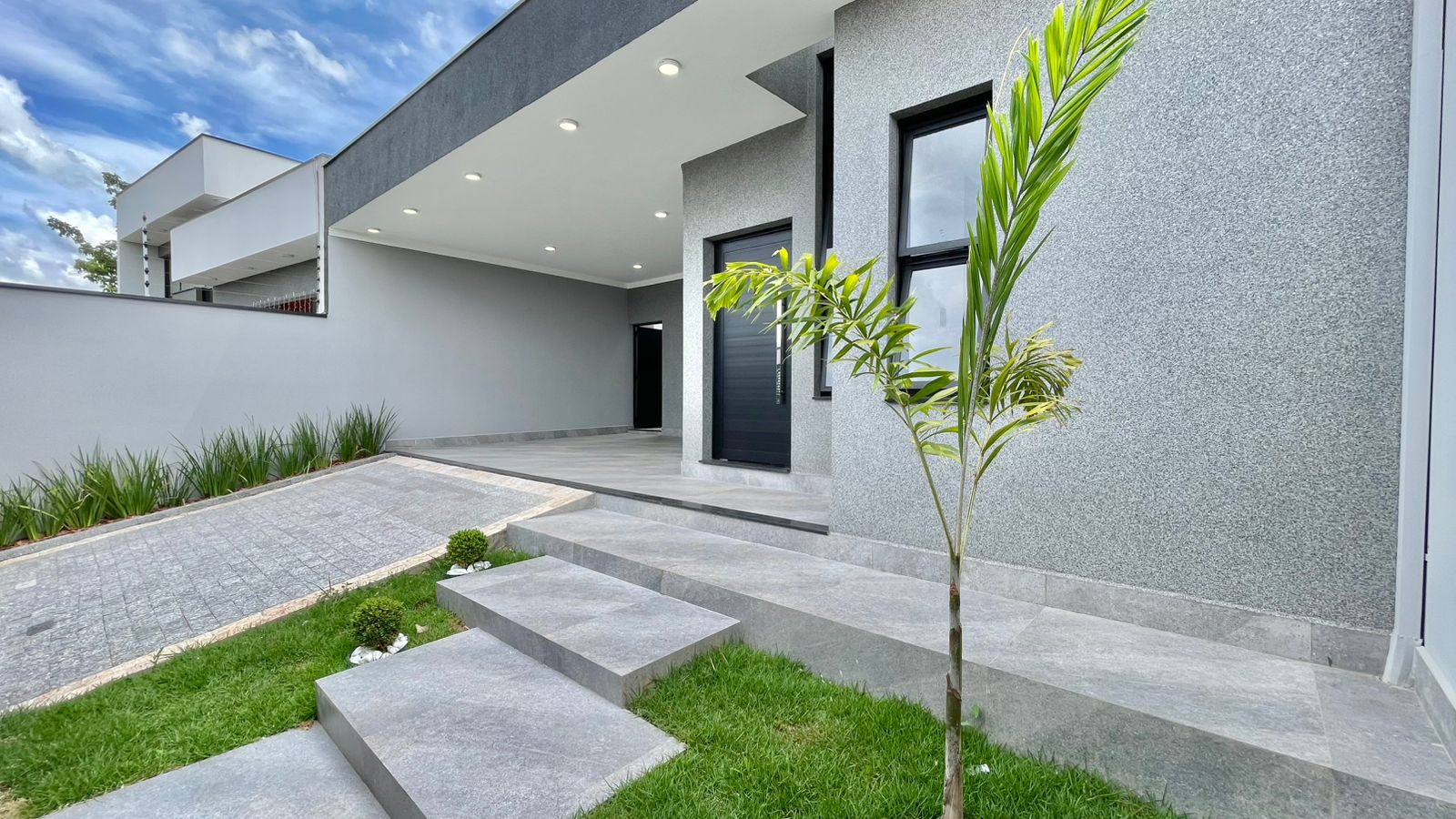 Casa com 3 dormitórios à venda, 165m² por R$ 930.000 – Portal Ville Jardins – Boituva/SP