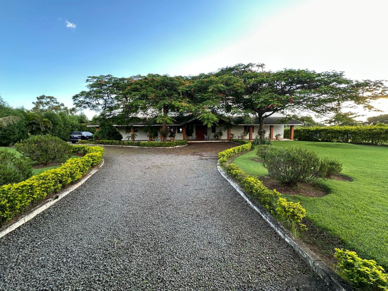 Chácara com 9 dormitórios à venda, 650m² por R$ 3.000.000 – Condomínio Vitassay – Boituva/SP