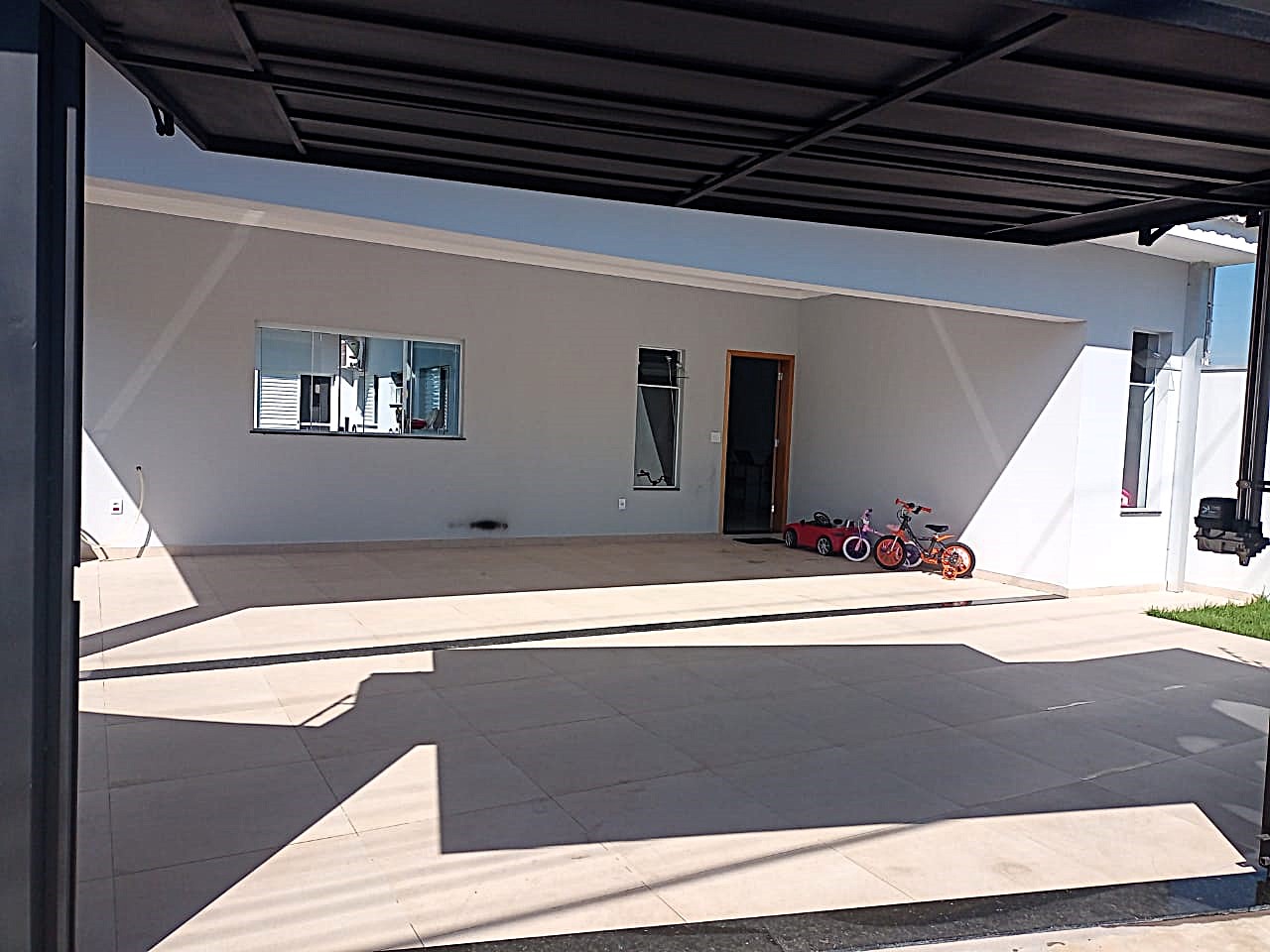 Casa com 3 dormitórios à venda, 165m² por R$ 950.000 – Portal dos Pilares – Cerquilho/SP
