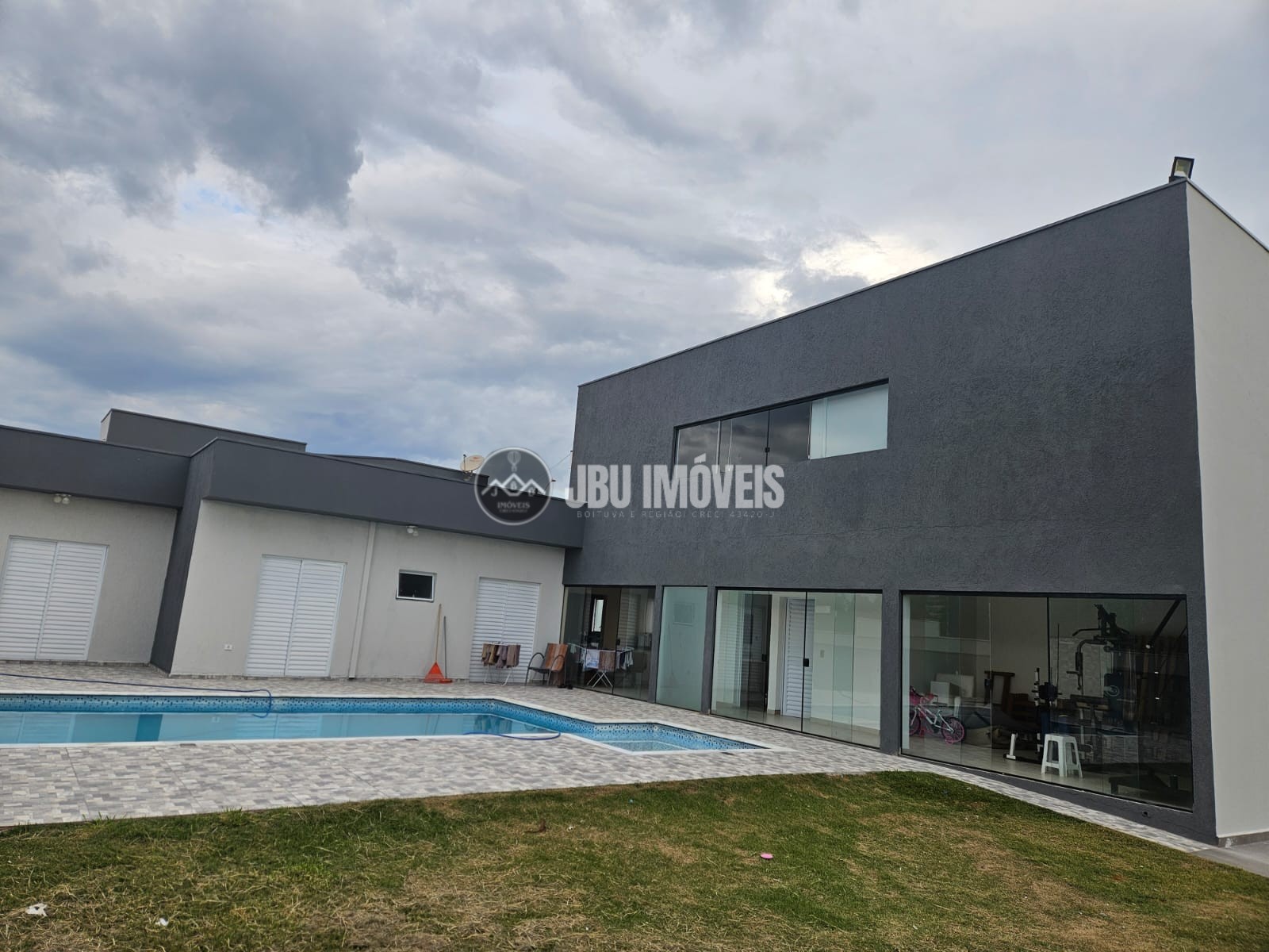 Chácara com 4 dormitórios à venda, 1000m² por R$ 1.450.000 - Condomínio Portal dos Lagos - Boituva/SP