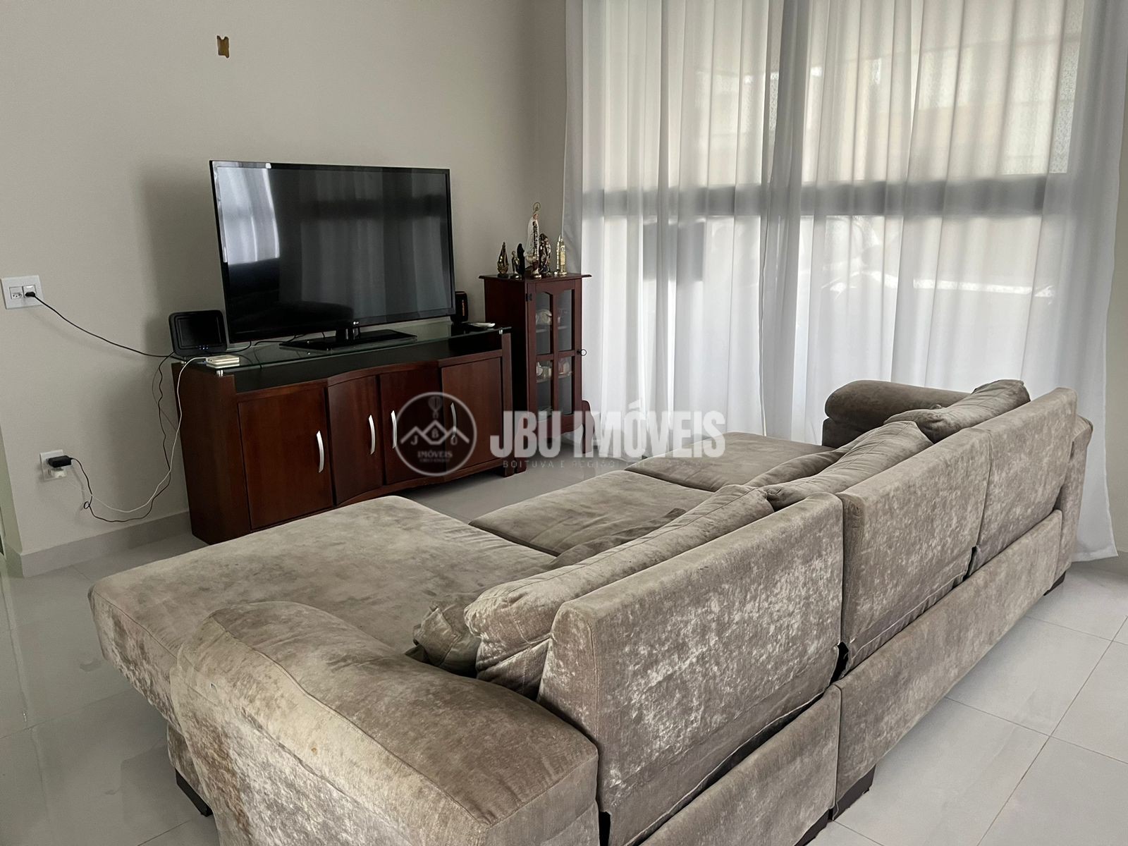 Casa com 3 suítes à venda, 196m² por R$ 1.700.000 – Condomínio Le France – Sorocaba/SP