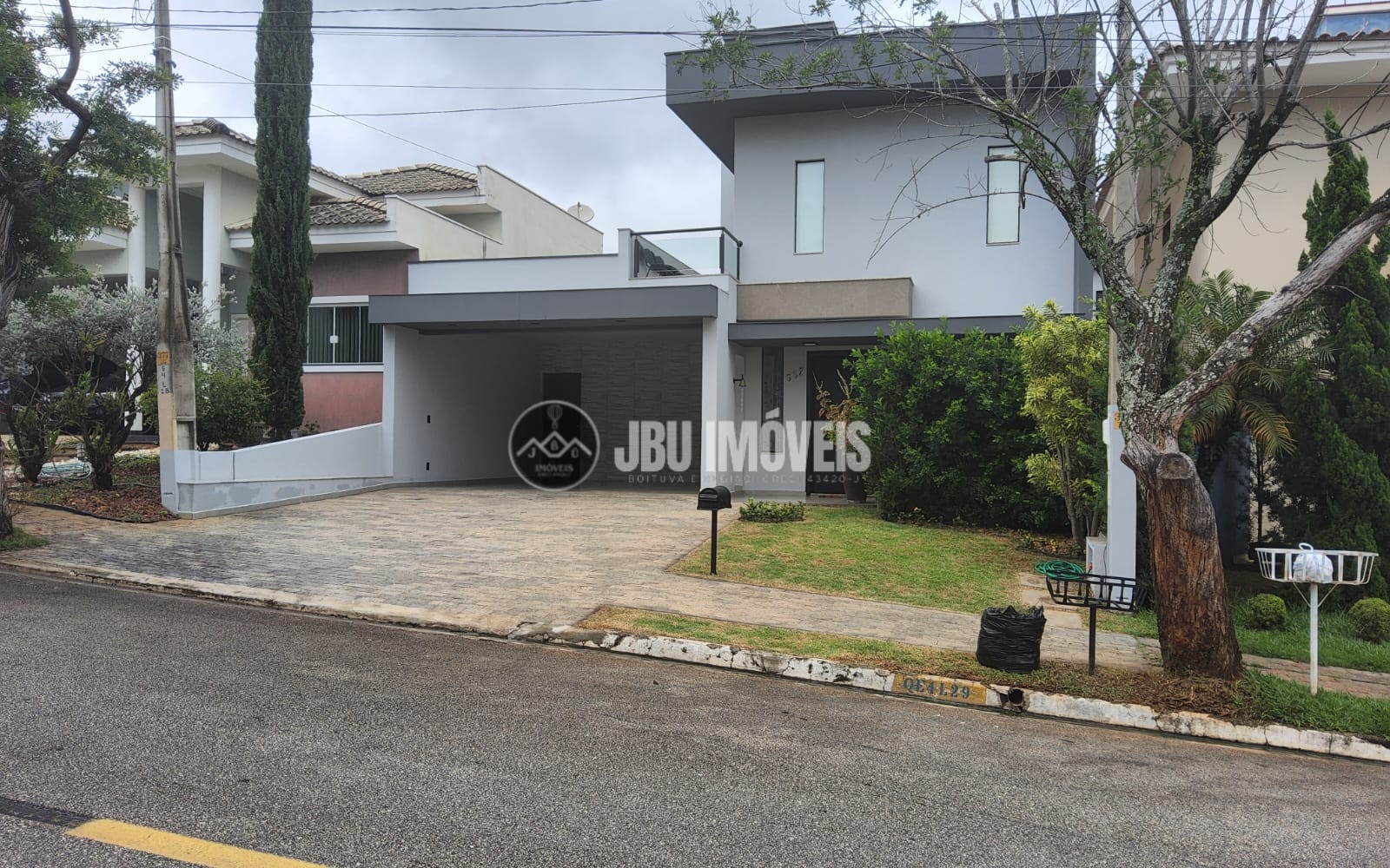 Casa em condomínio - Venda