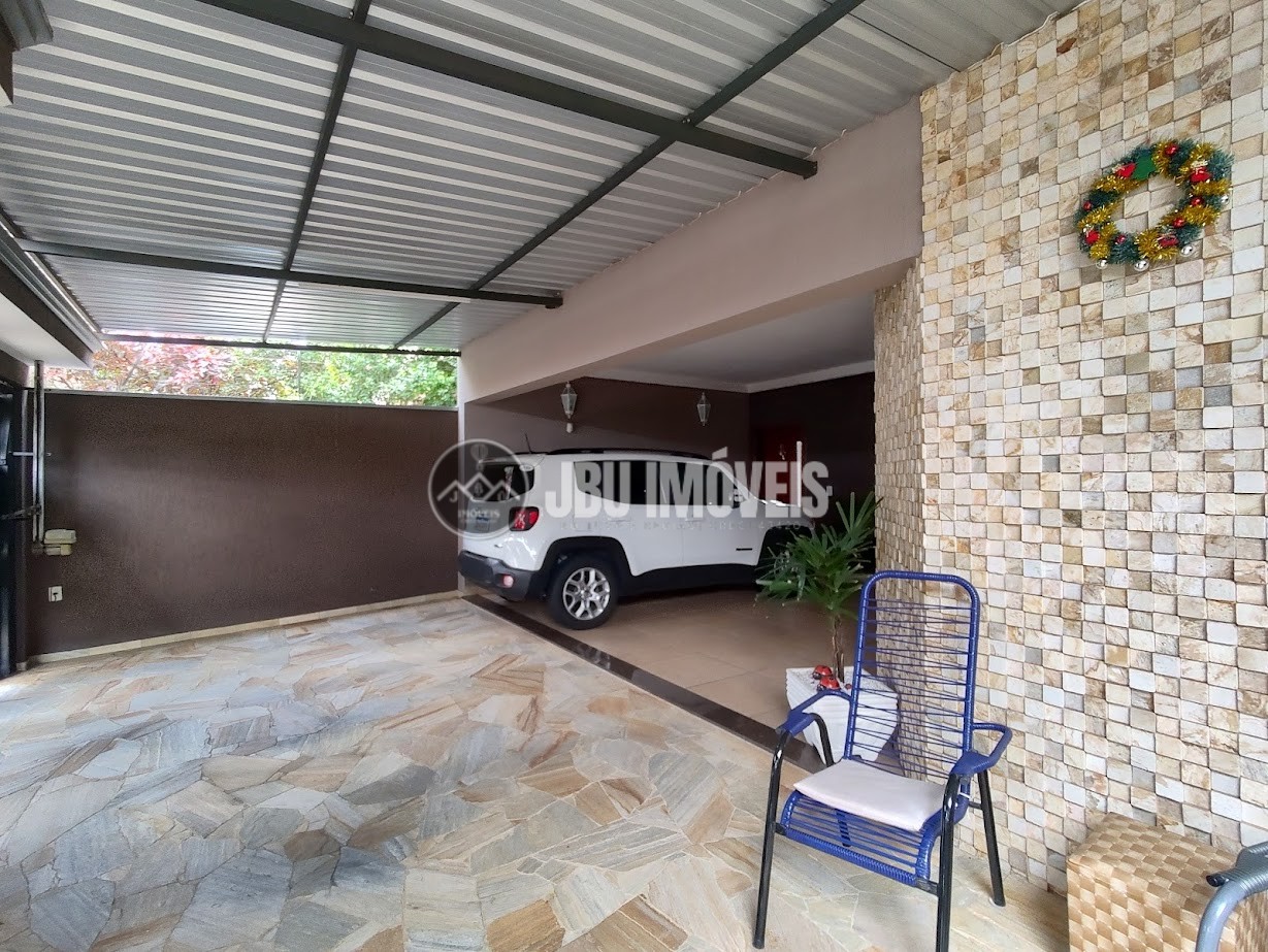 Casa com 3 dormitórios à venda, 196m² por R$ 980.000 - Residencial Modena - Cerquilho/SP