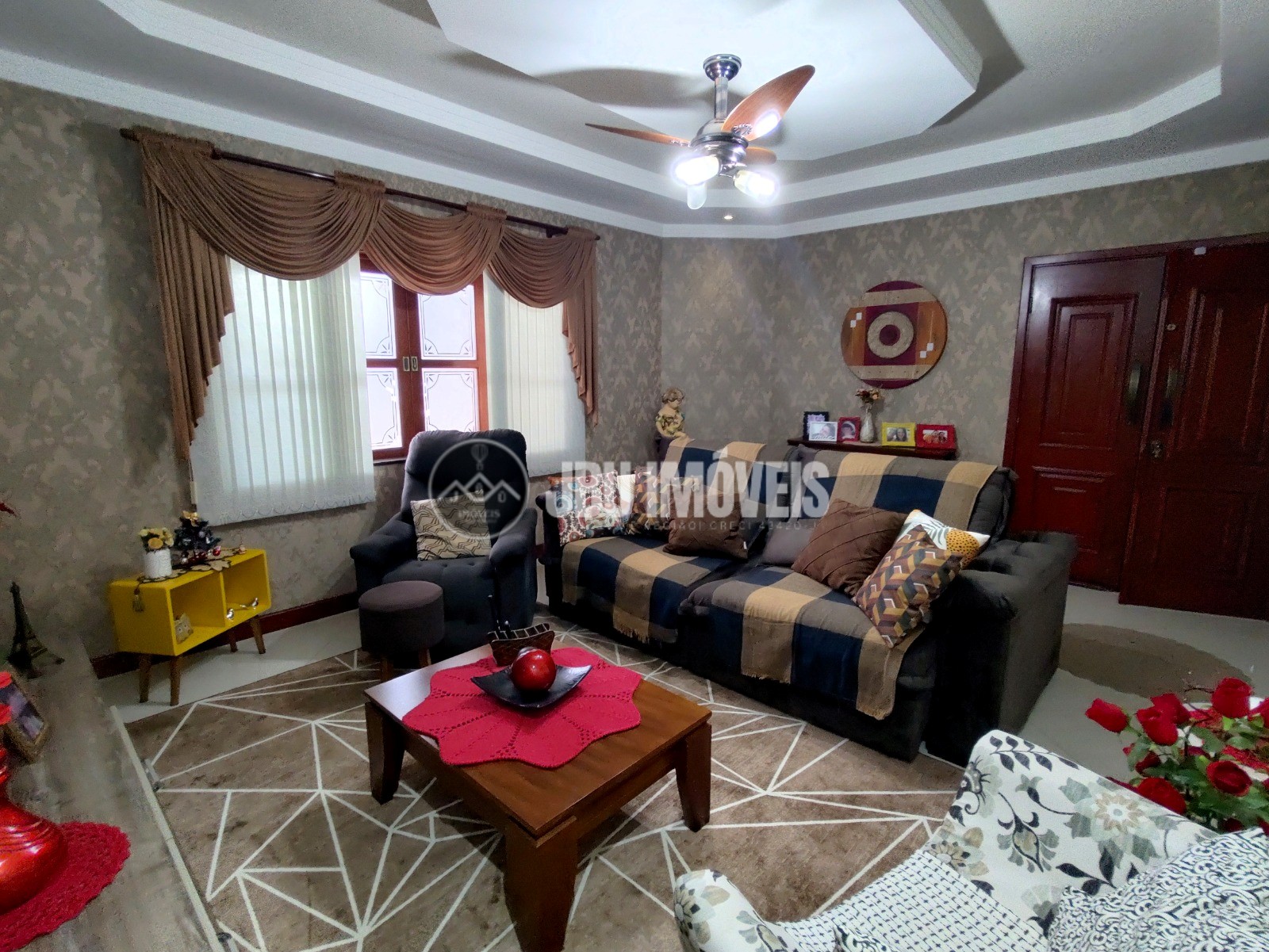 Casa com 3 dormitórios à venda, 196m² por R$ 980.000 - Residencial Modena - Cerquilho/SP