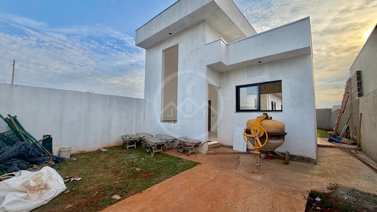 Casa à venda com 2 dormitórios e quintal – Reserva do Parque – Boituva/SP
