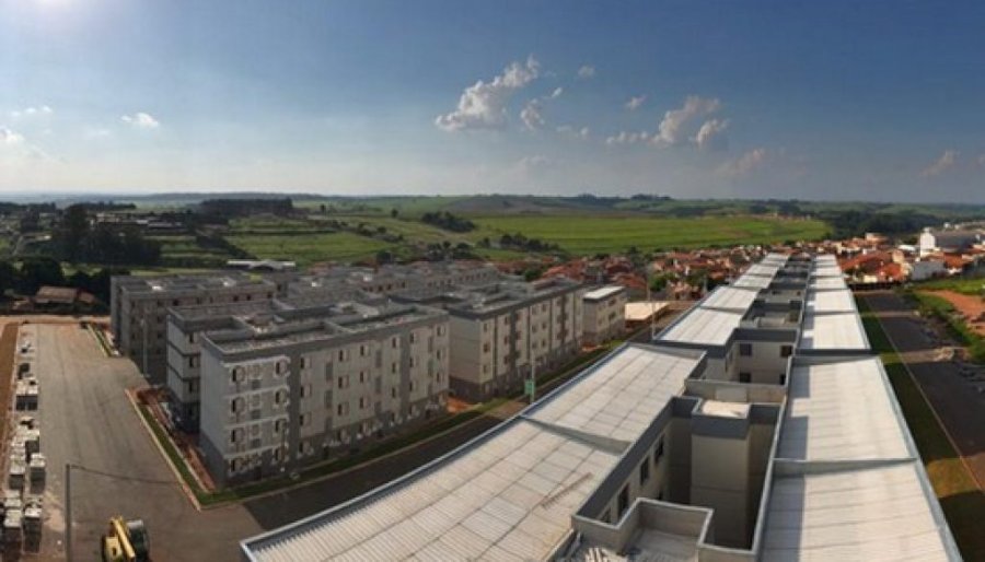 Apartamento Térreo à Venda no Condomínio Vilagio das Oliveiras