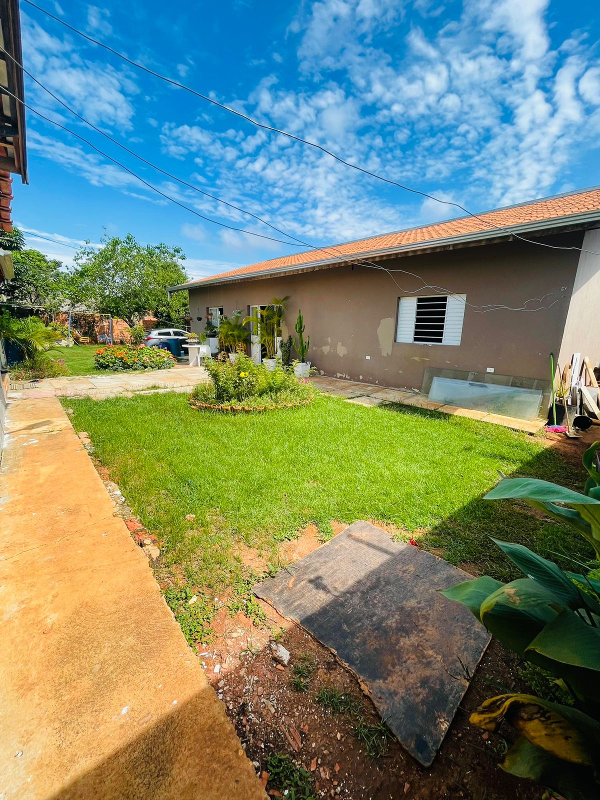 Chácara á venda c/ 04 dormitórios, Bairro Jerivá - Boituva/SP 
