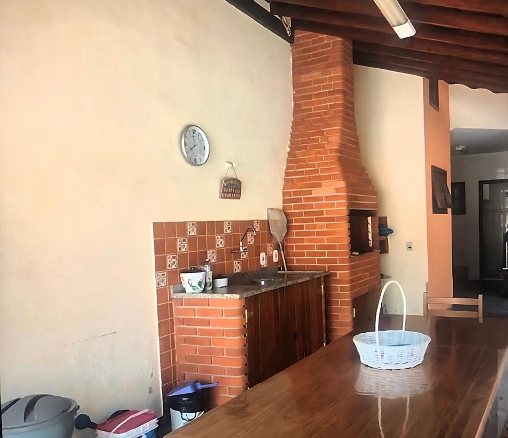 Casa á venda c/ 03 dormitórios, Bairro Cidade Jardim - Boituva/SP