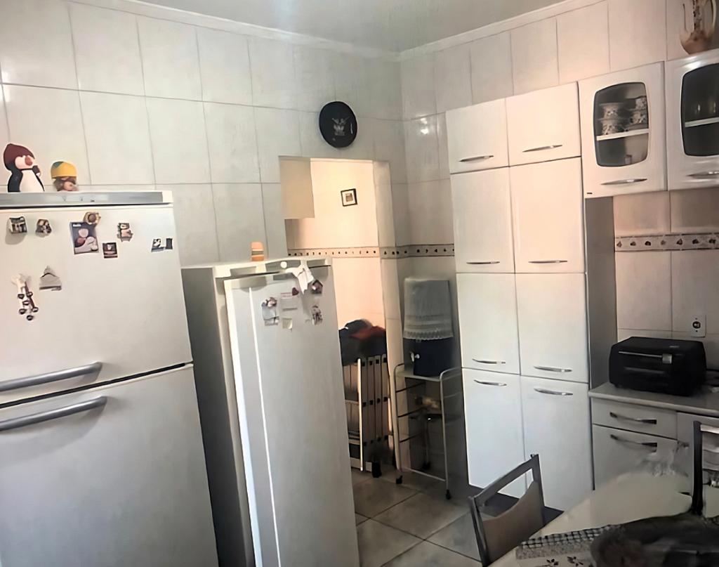Casa á venda c/ 03 dormitórios, Bairro Cidade Jardim - Boituva/SP