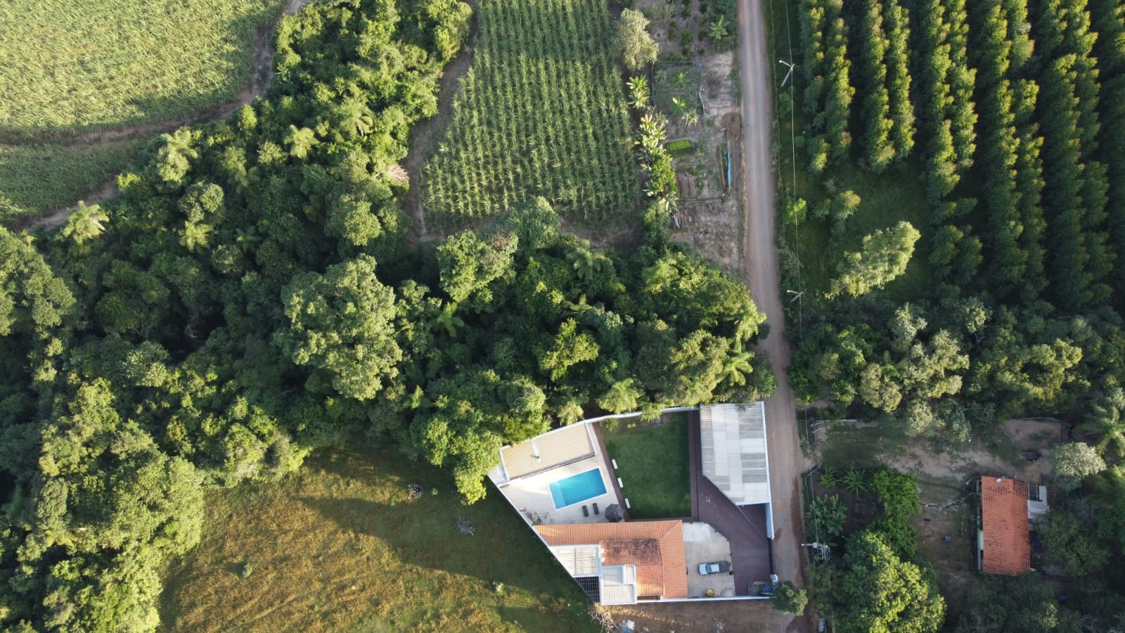 Chácara à Venda, 1.226m² por R$ 690.000 - Bairro Pinhal - Boituva/SP