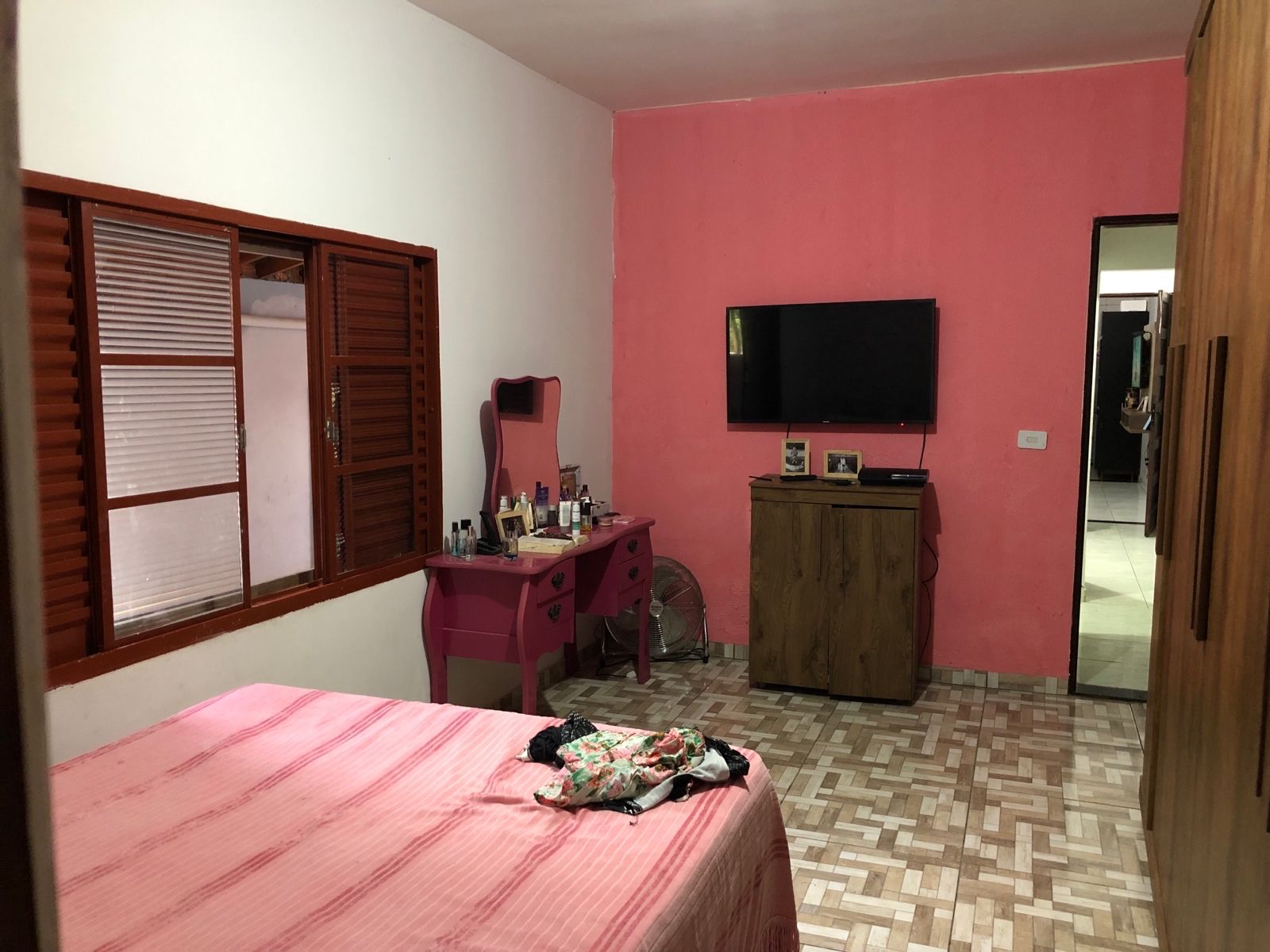 Chácara a venda com 03 dormitórios, Bairro Água Branca - Boituva/Sp