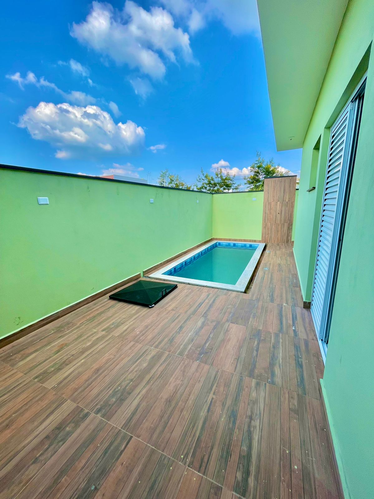Casa á venda c/ 03 dormitórios, Bairro Portal Ville Jardins - Boituva/SP