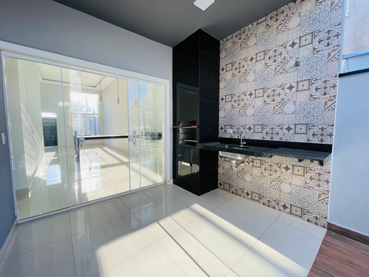 Casa com 3 dormitórios à venda, 140m² por R$ 650.000 - Portal Ville Jardins - Boituva/SP