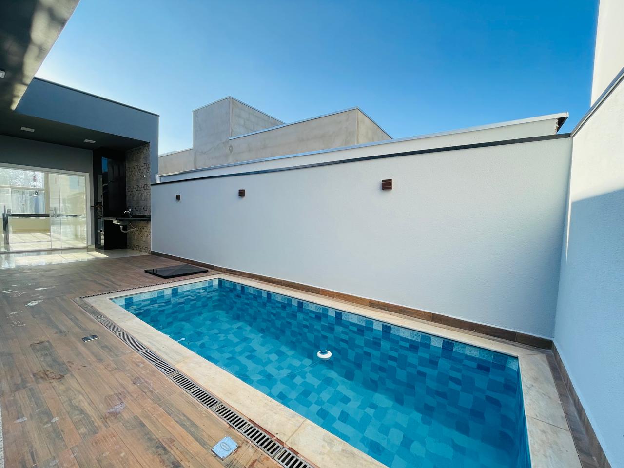 Casa com 3 dormitórios à venda, 140m² por R$ 650.000 - Portal Ville Jardins - Boituva/SP