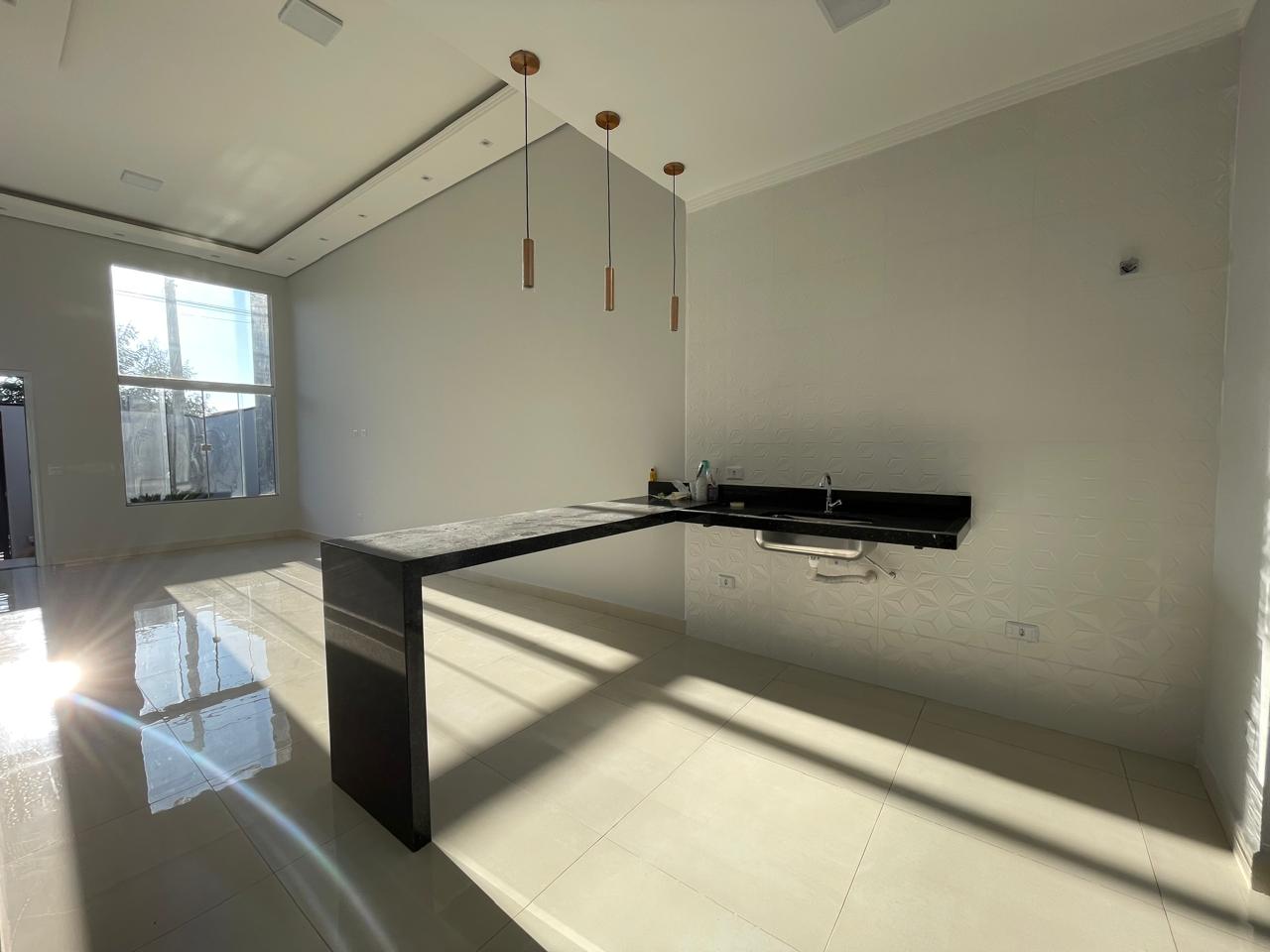 Casa com 3 dormitórios à venda, 140m² por R$ 650.000 - Portal Ville Jardins - Boituva/SP