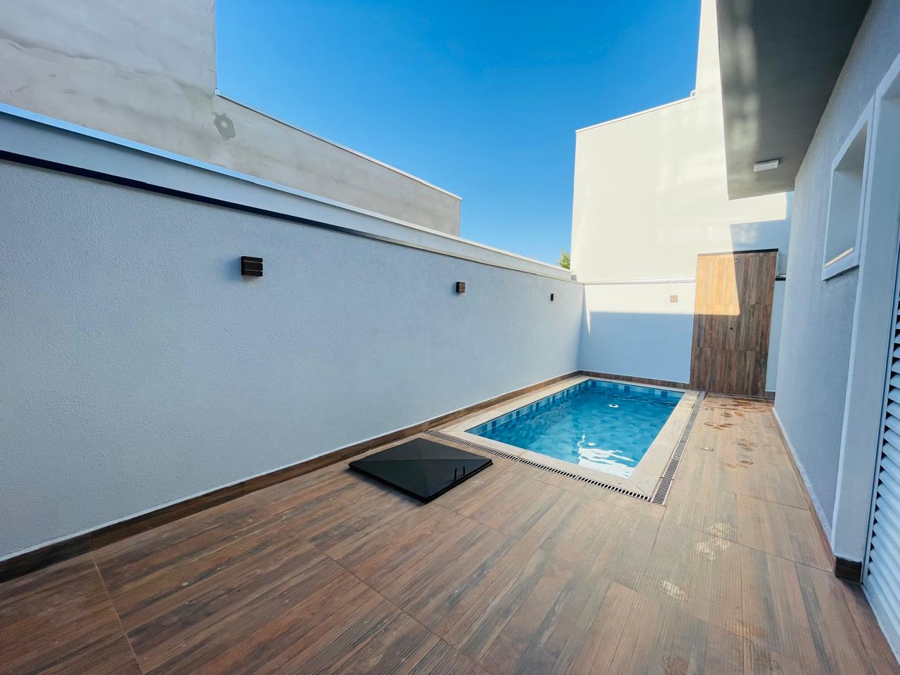 Casa com 3 dormitórios à venda, 140m² por R$ 650.000 - Portal Ville Jardins - Boituva/SP