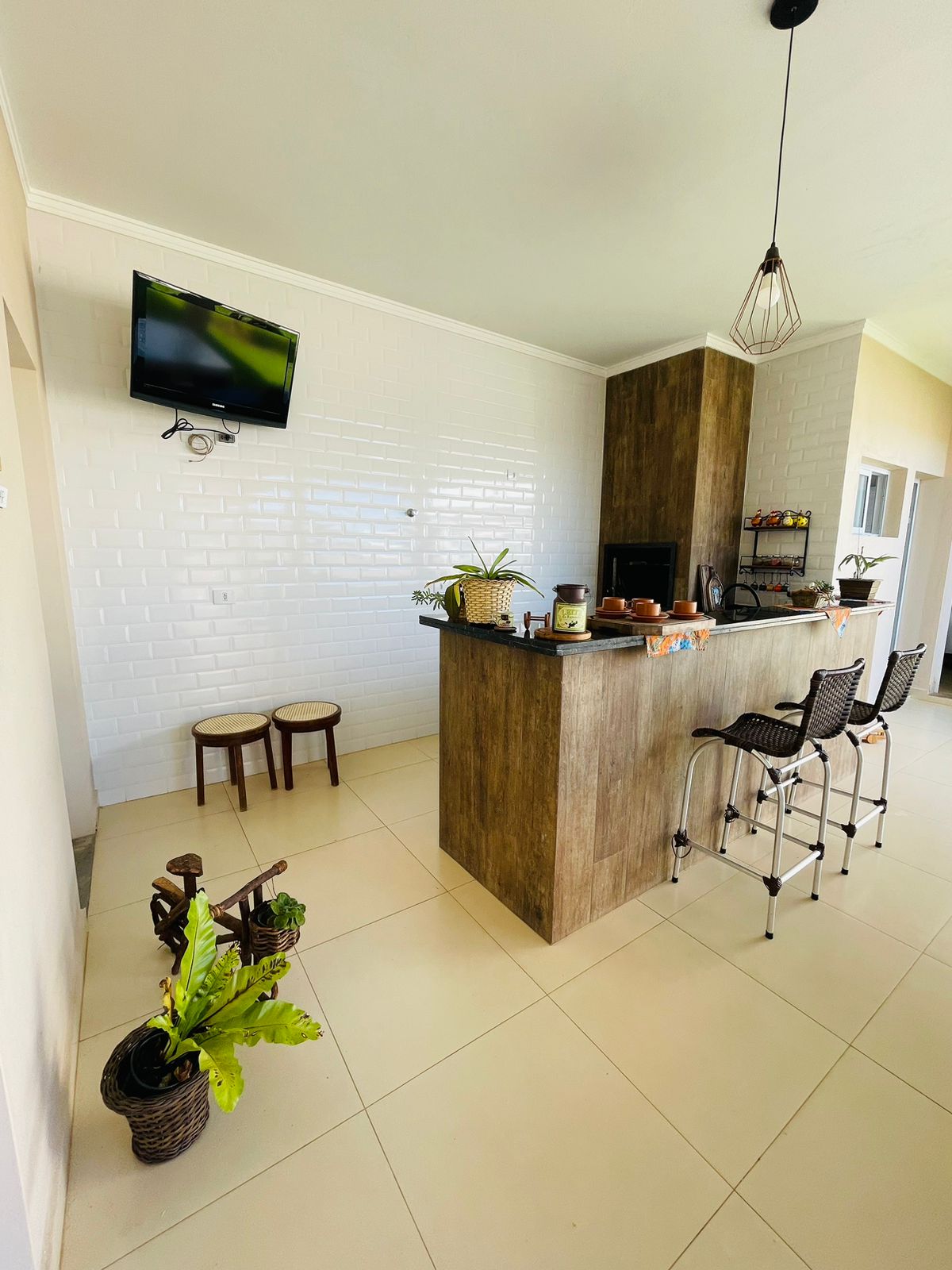 Casa á venda c/  05 dormitórios, Condomínio Portal das Estrelas - Boituva/SP