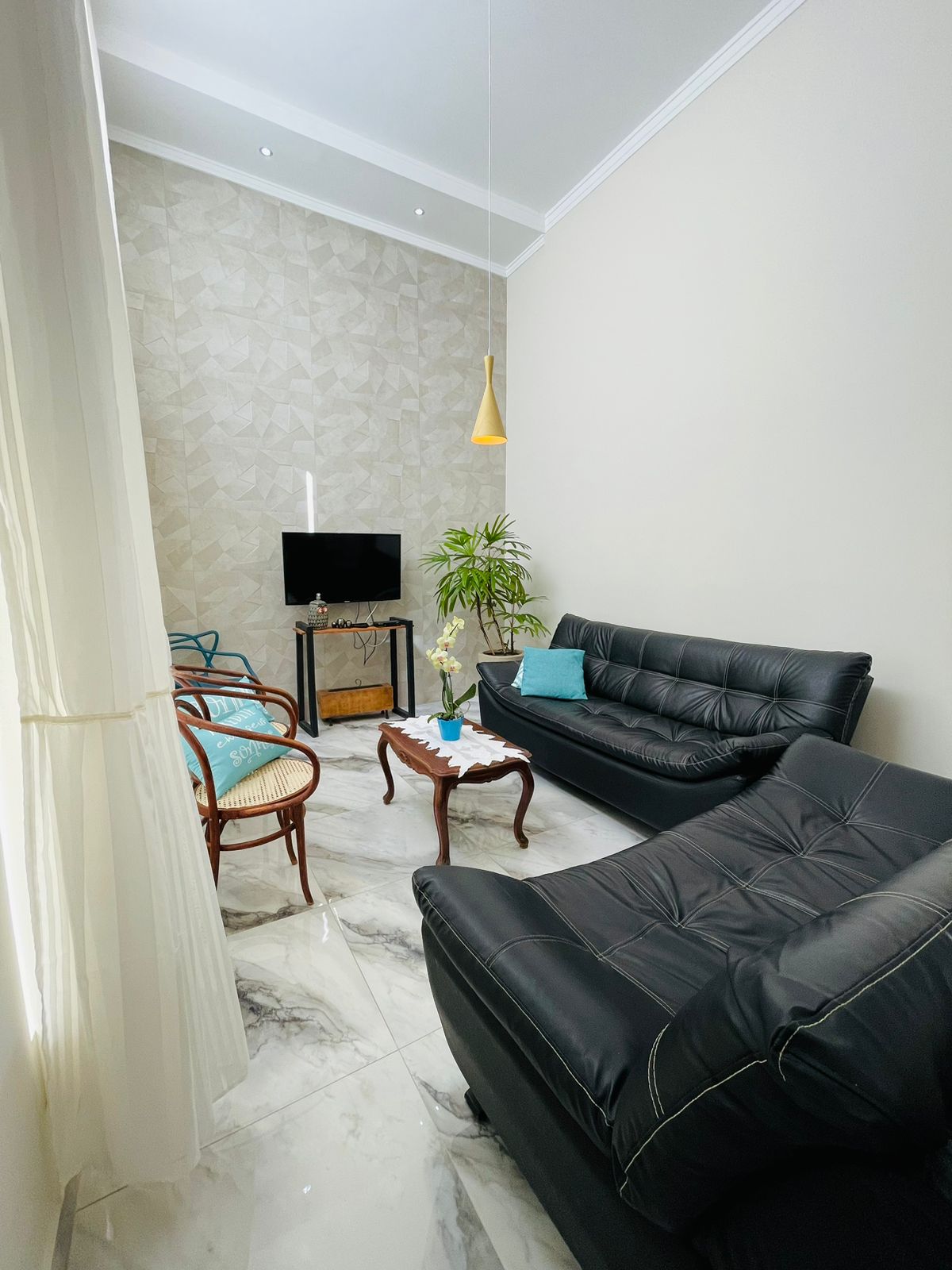 Casa á venda c/  05 dormitórios, Condomínio Portal das Estrelas - Boituva/SP