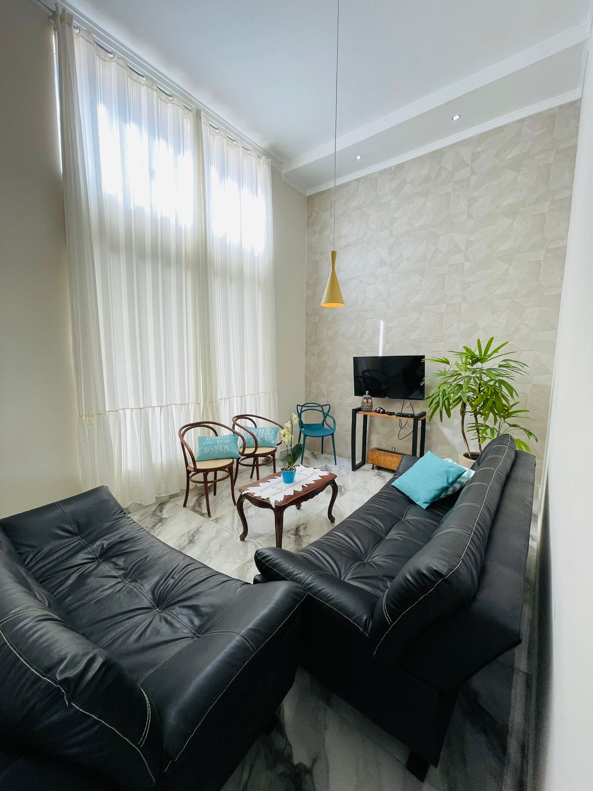 Casa á venda c/  05 dormitórios, Condomínio Portal das Estrelas - Boituva/SP
