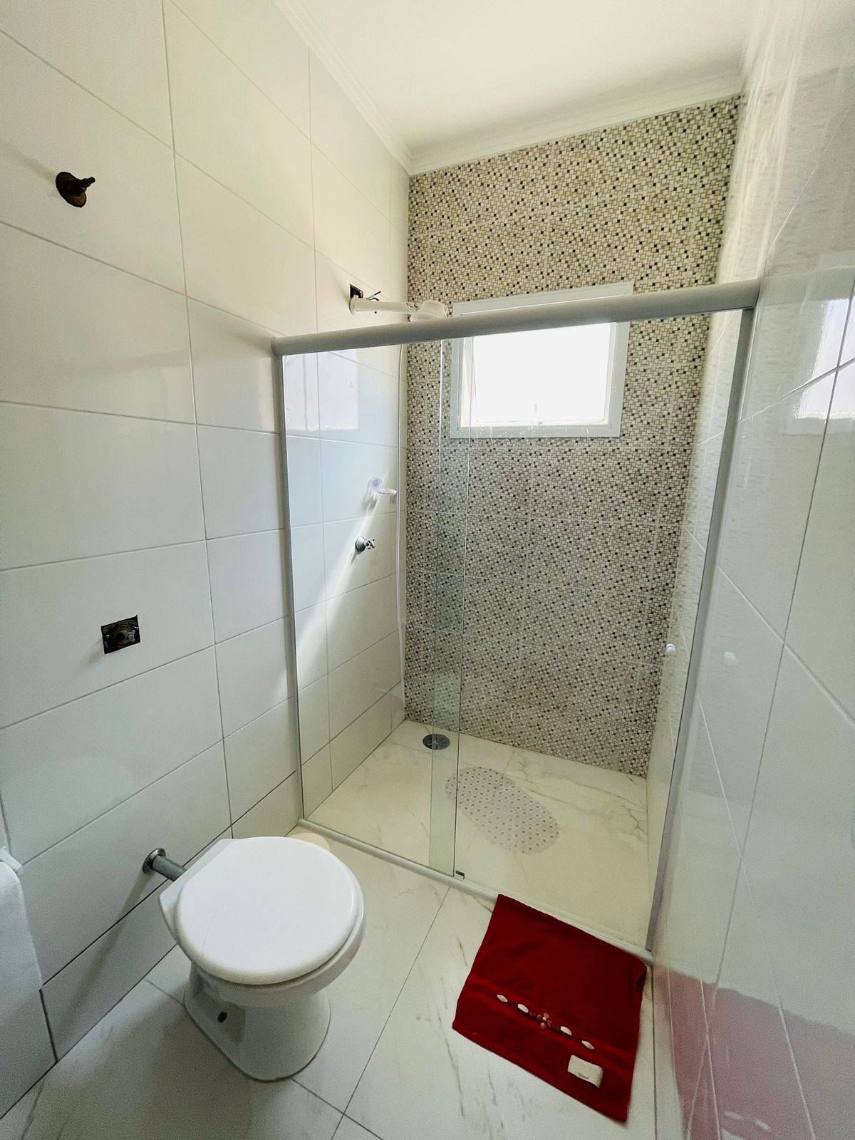 Casa á venda c/  05 dormitórios, Condomínio Portal das Estrelas - Boituva/SP