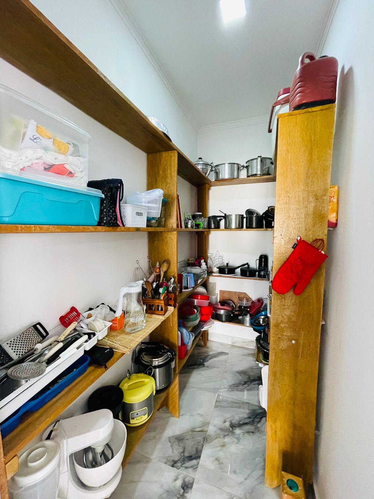 Casa á venda c/  05 dormitórios, Condomínio Portal das Estrelas - Boituva/SP