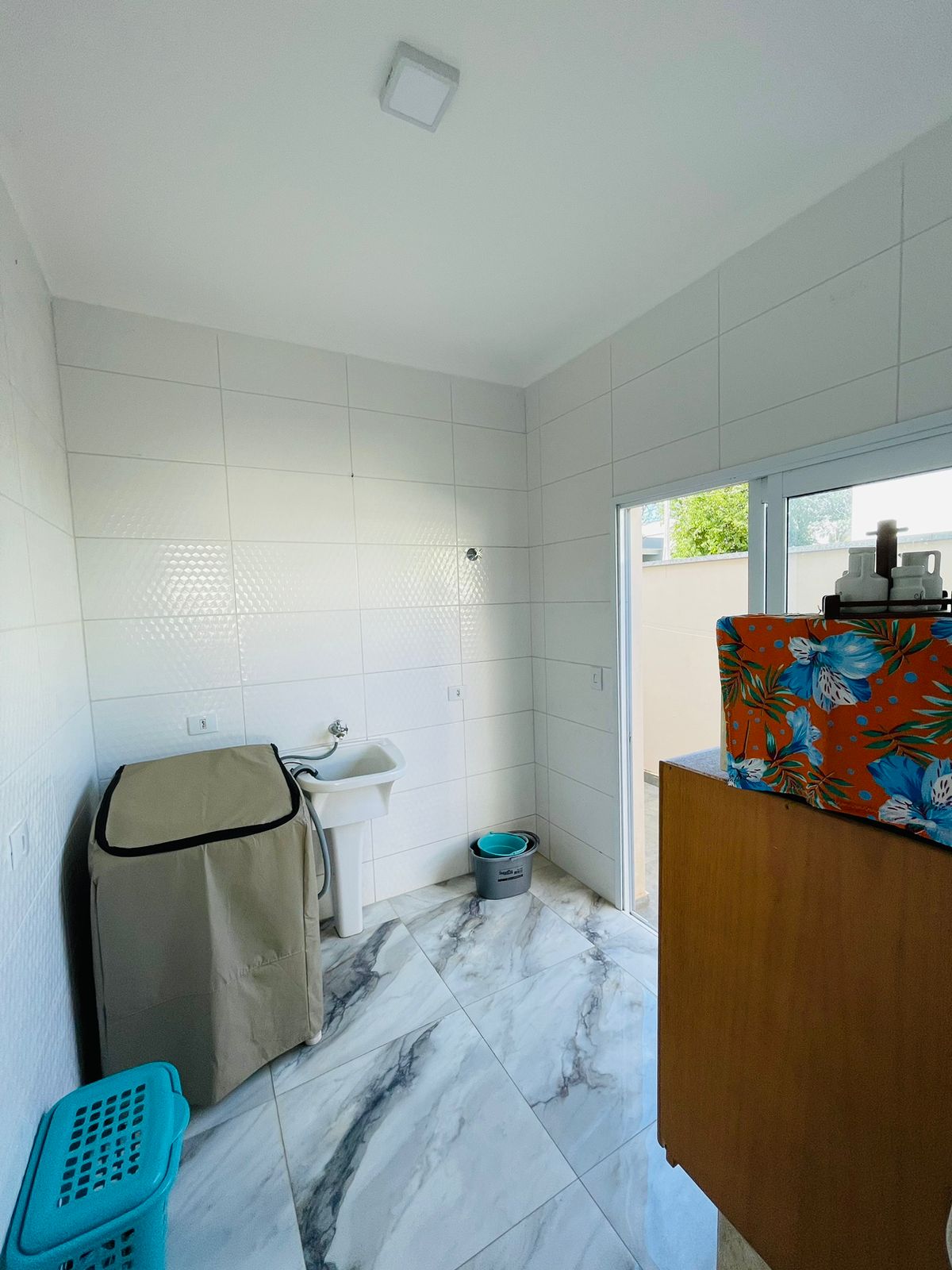 Casa á venda c/  05 dormitórios, Condomínio Portal das Estrelas - Boituva/SP