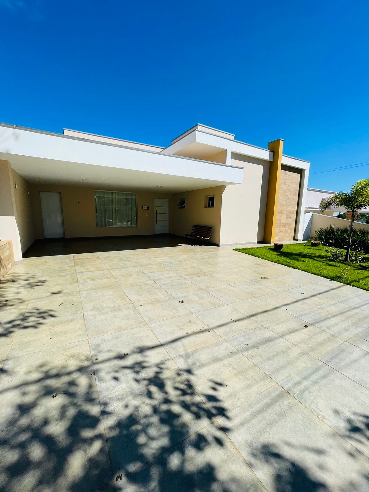 Casa á venda c/  05 dormitórios, Condomínio Portal das Estrelas - Boituva/SP