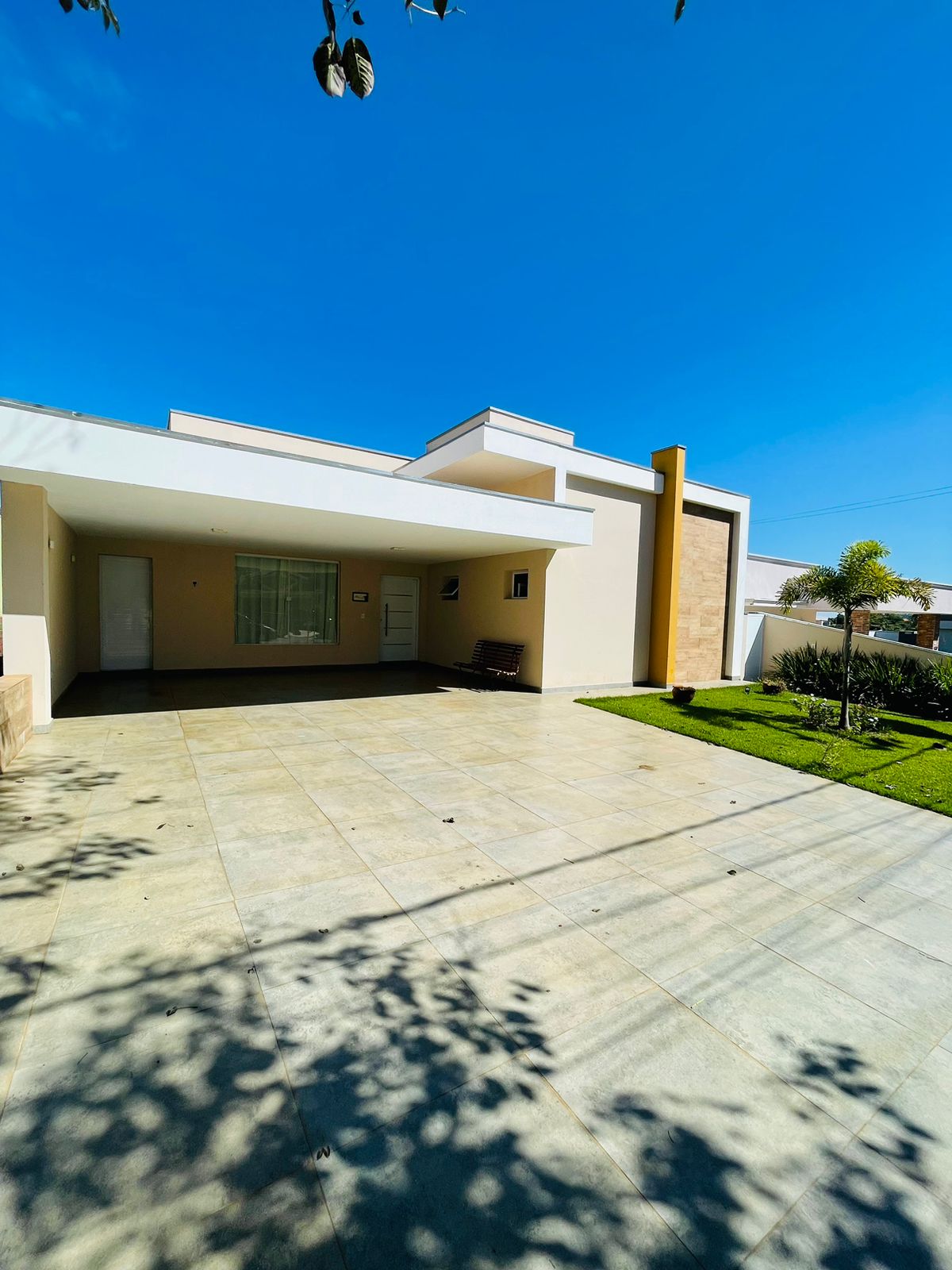 Casa á venda c/  05 dormitórios, Condomínio Portal das Estrelas - Boituva/SP