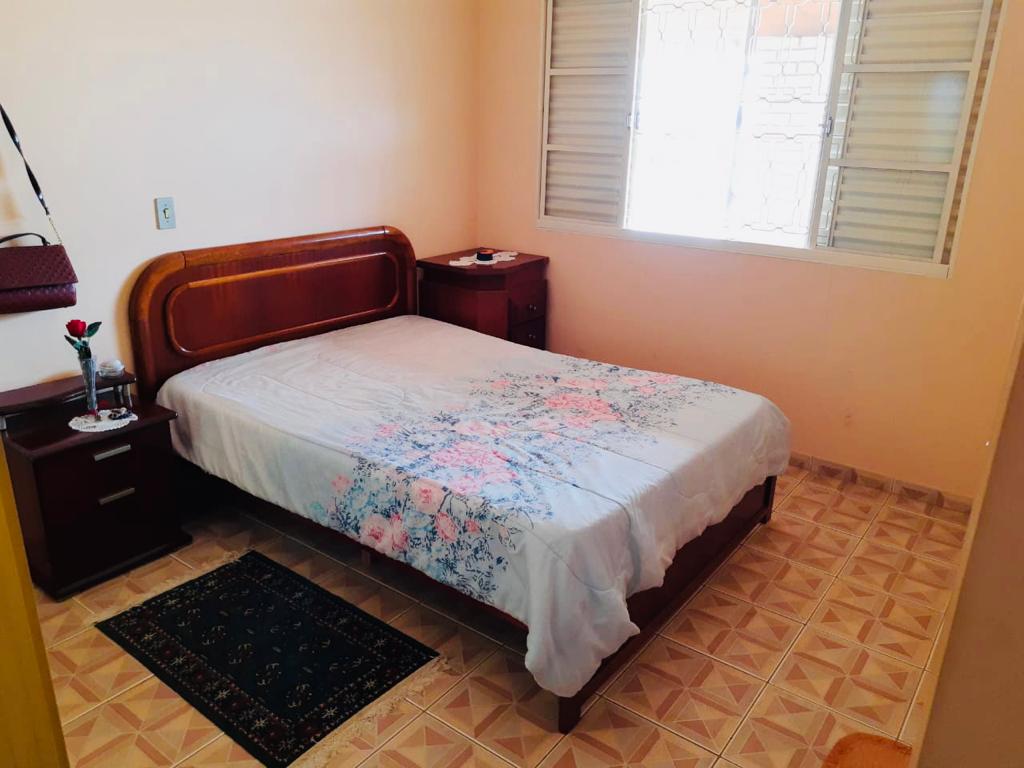 Chácara á venda c/ 03 dormitórios, Condomínio Nova Rheata - Boituva/SP